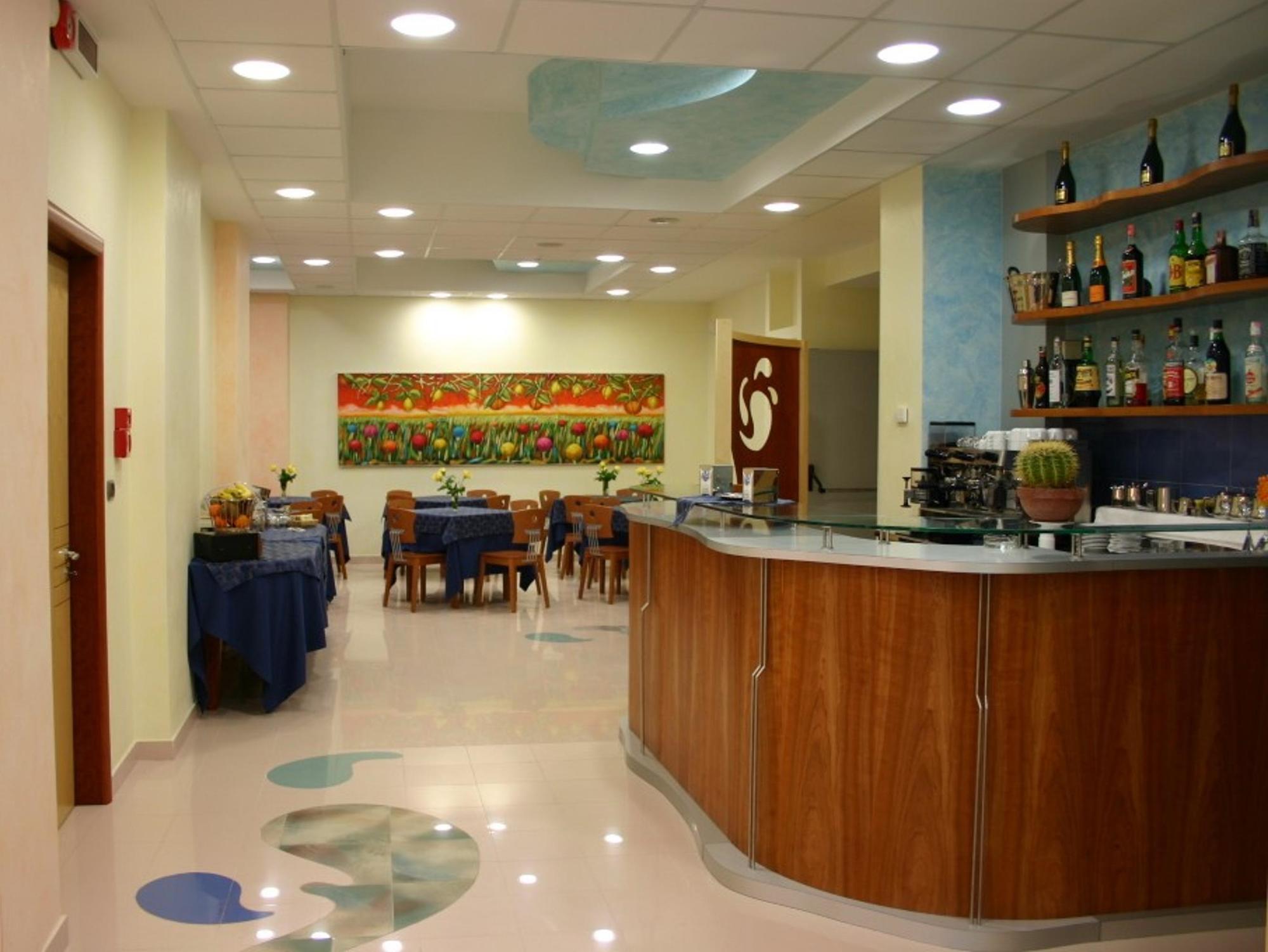 Piccadilly Restaurant And Hotel Santa Maria al Bagno