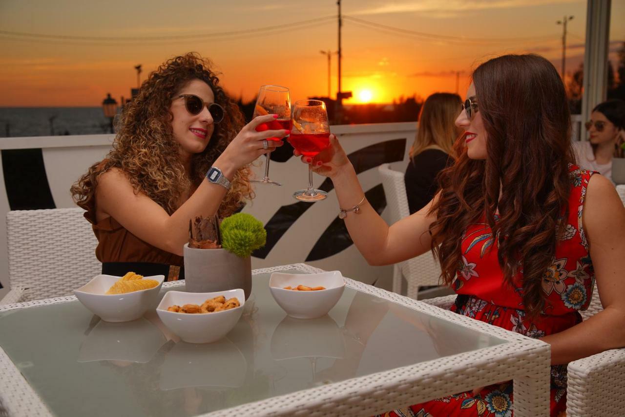 Piccadilly Restaurant And Santa Maria al Bagno