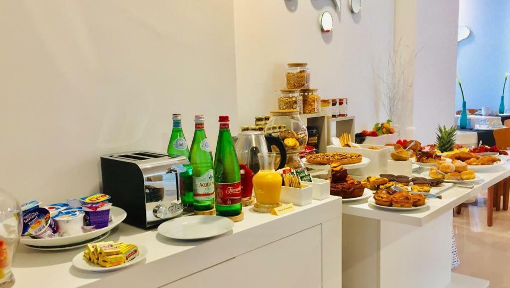 Piccadilly Restaurant And Hotel Santa Maria al Bagno