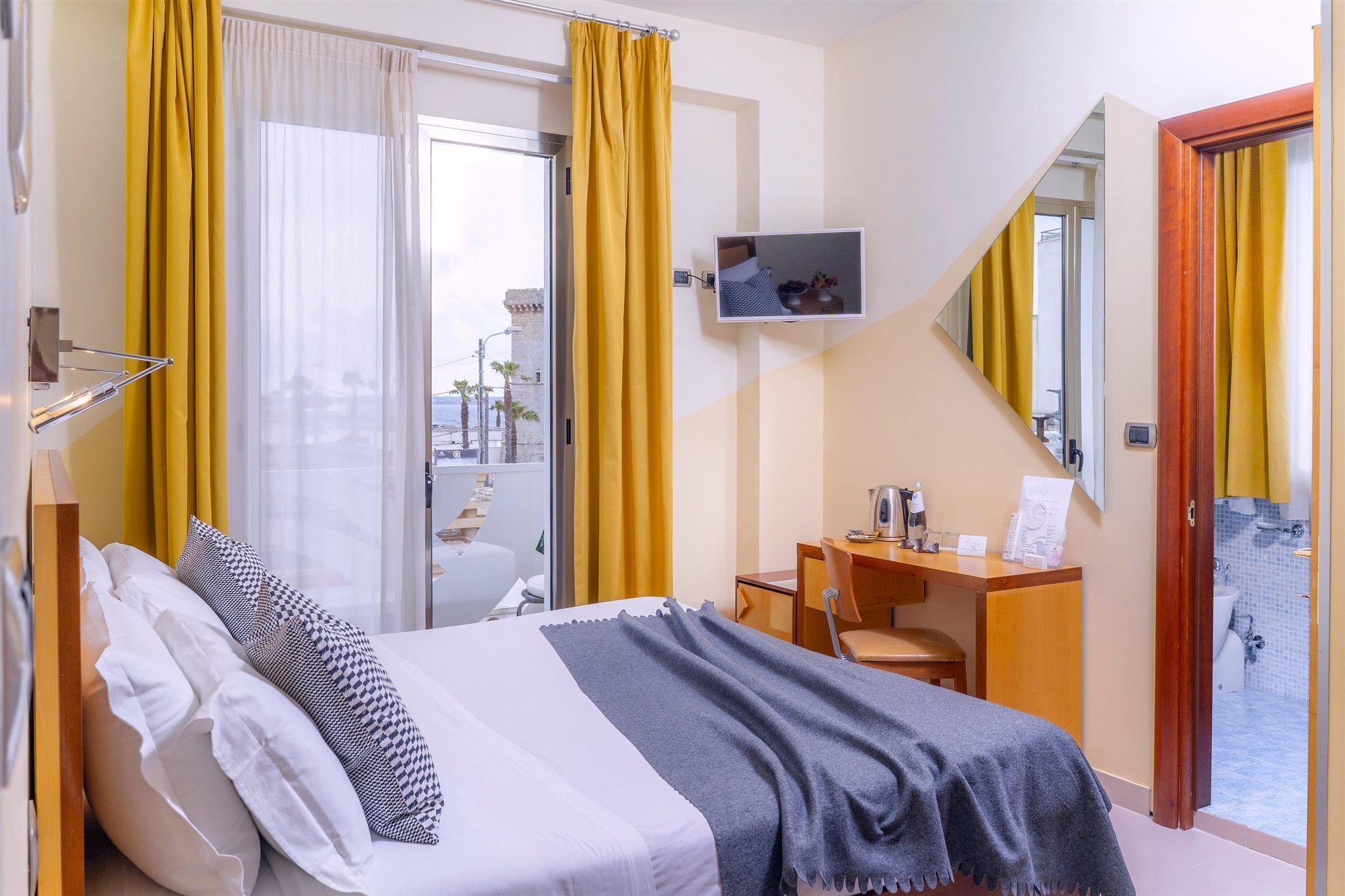 Hotel Piccadilly Restaurant And Santa Maria al Bagno